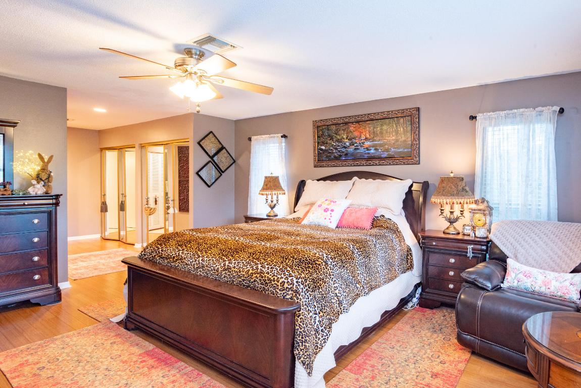 YACHT & COUNTRY CLUB OF STUART - Residential