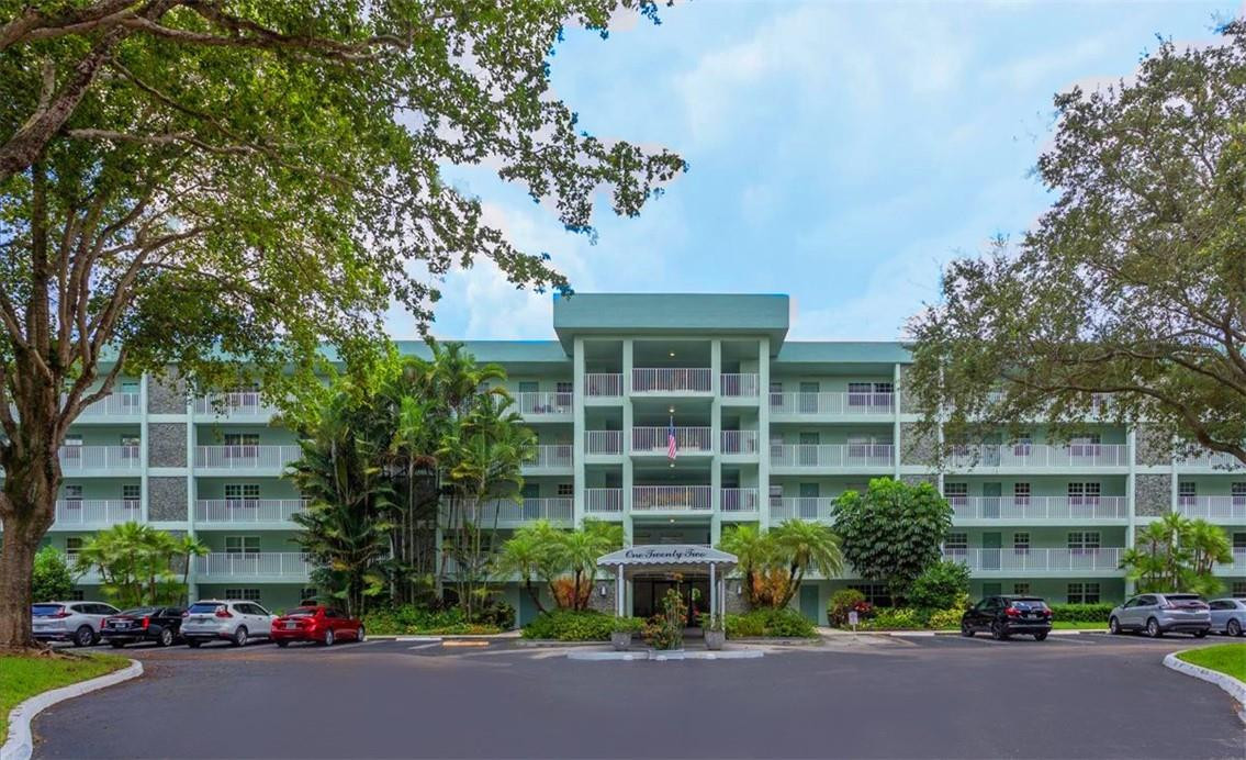 Palm Aire Country Club - Residential