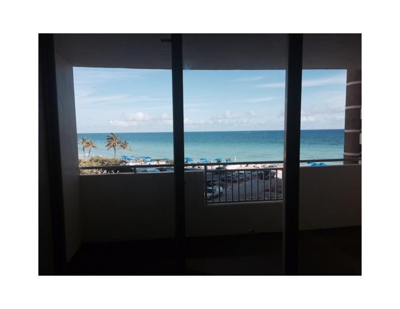 PARKER DORADO CONDO - Residential