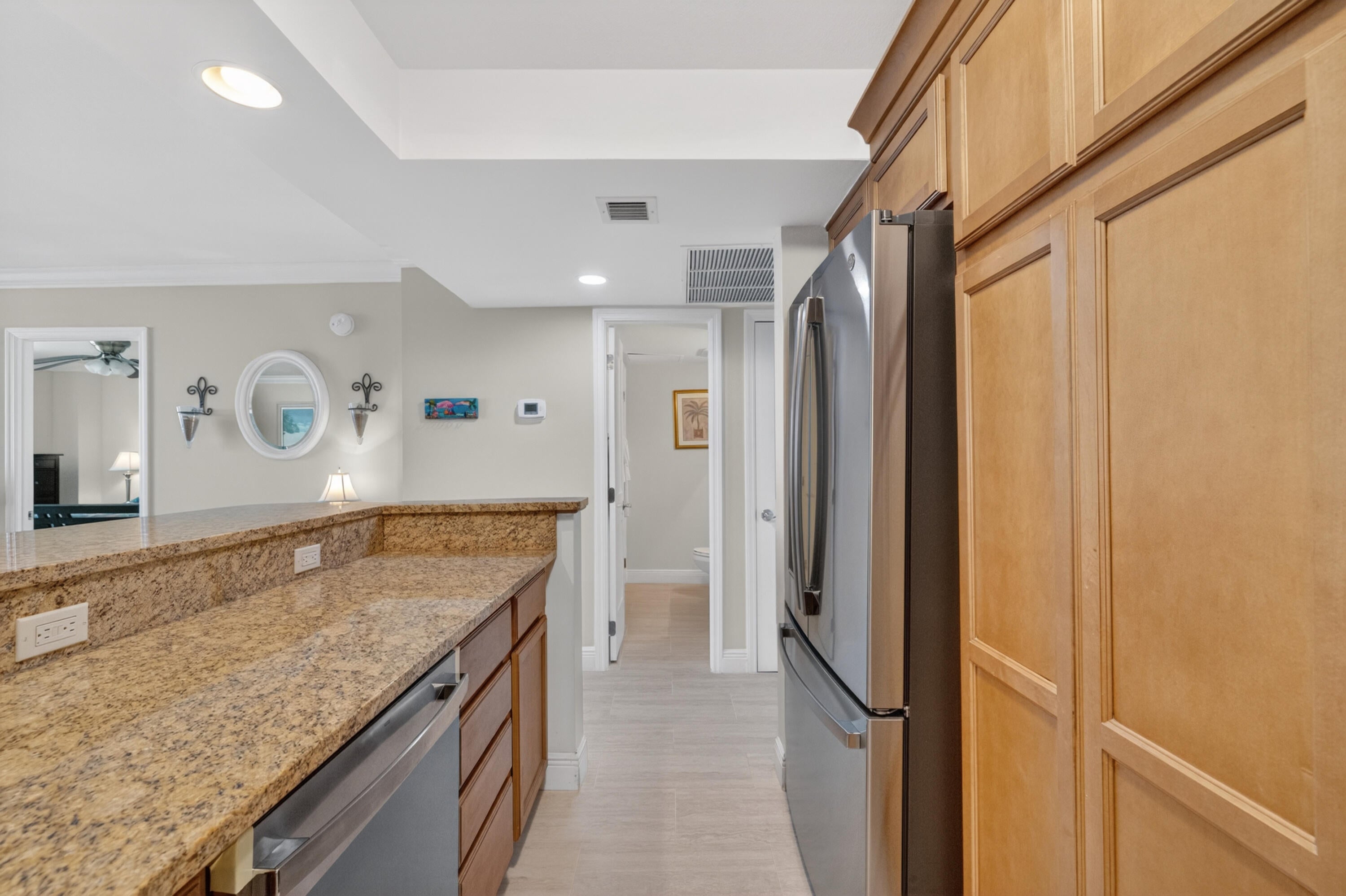 1900 S Ocean Boulevard 6a