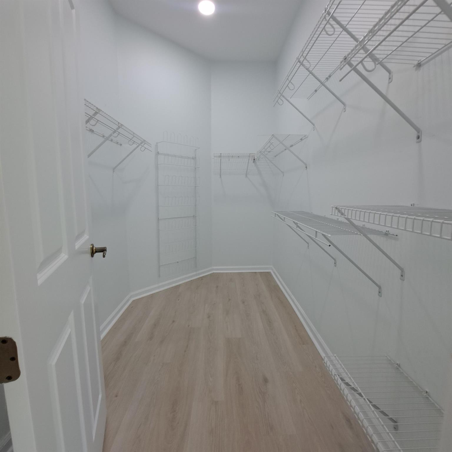 VILLAS AT MANGROVE BAY CO - Residential