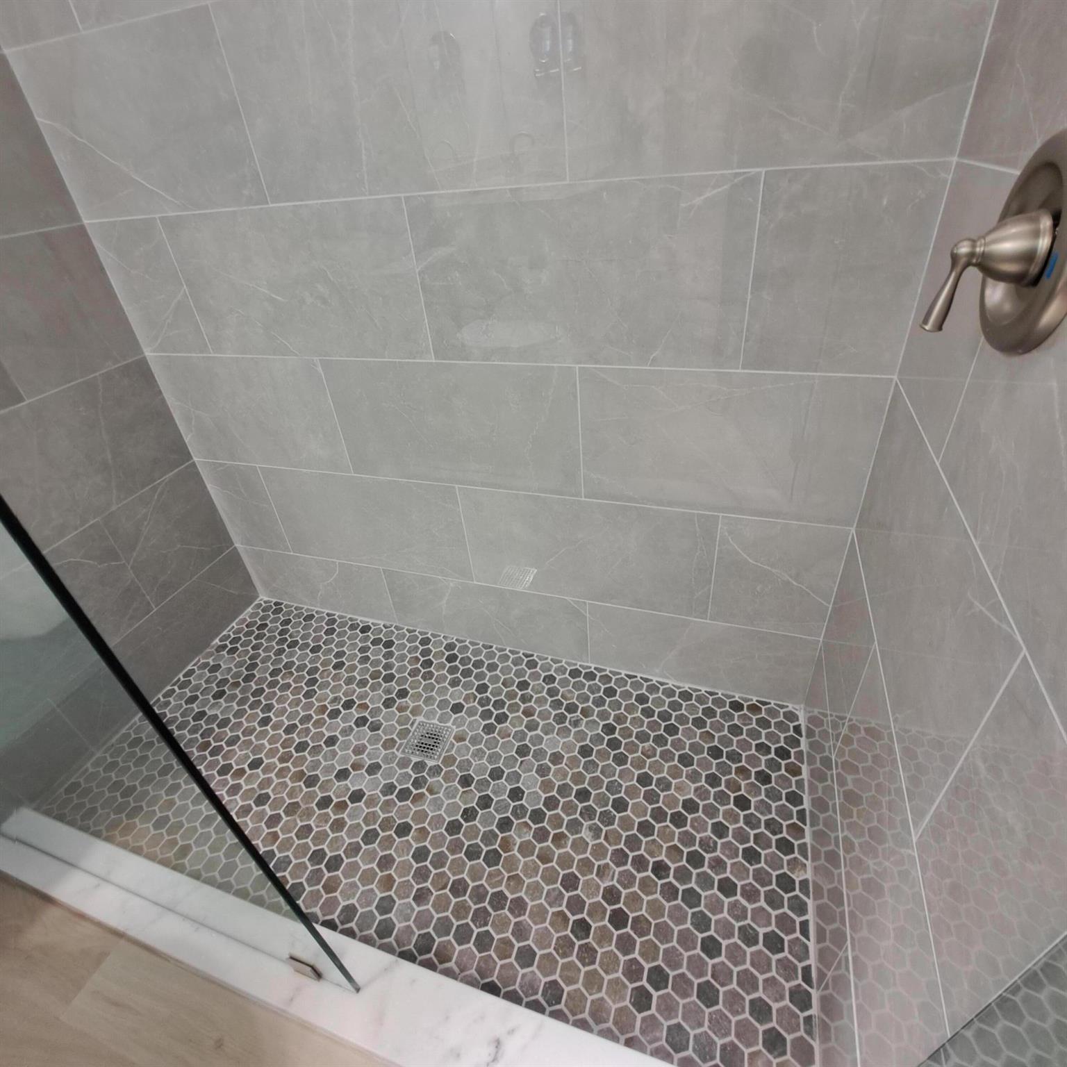 VILLAS AT MANGROVE BAY CO - Residential