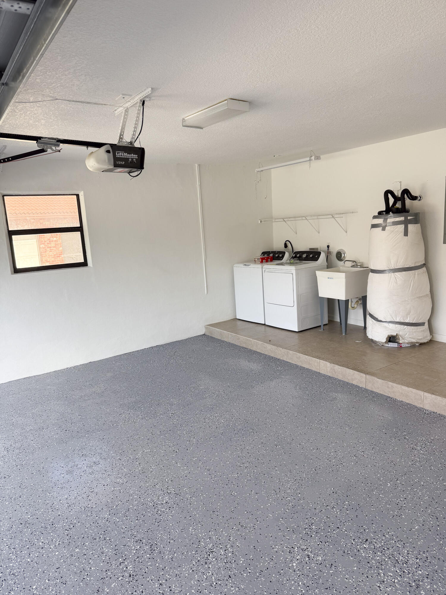 KNOB HILL SUB - Residential