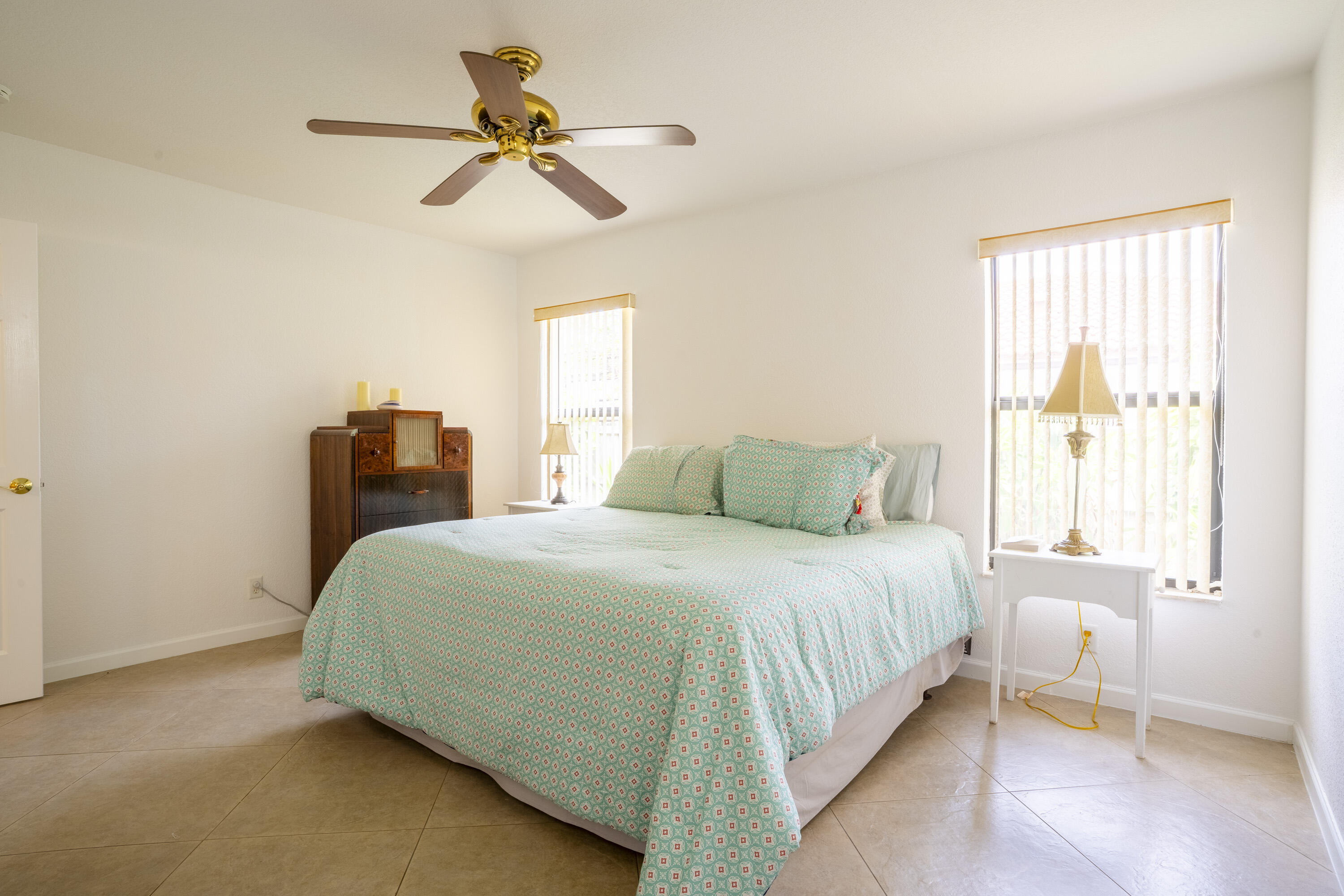 KNOB HILL SUB - Residential