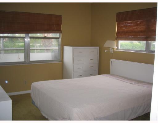 MANSFIELD AT CENTURY VILLAGE CONDO - Residential