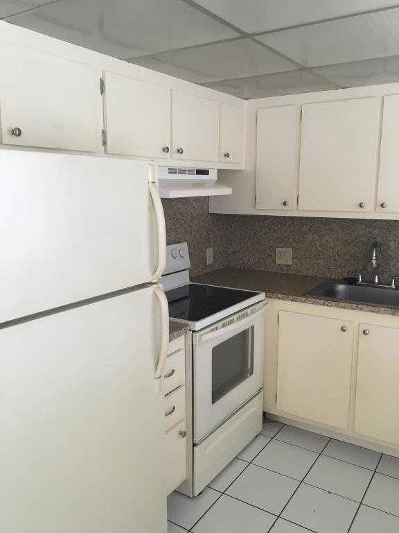 MANSFIELD AT CENTURY VILLAGE CONDO - Residential