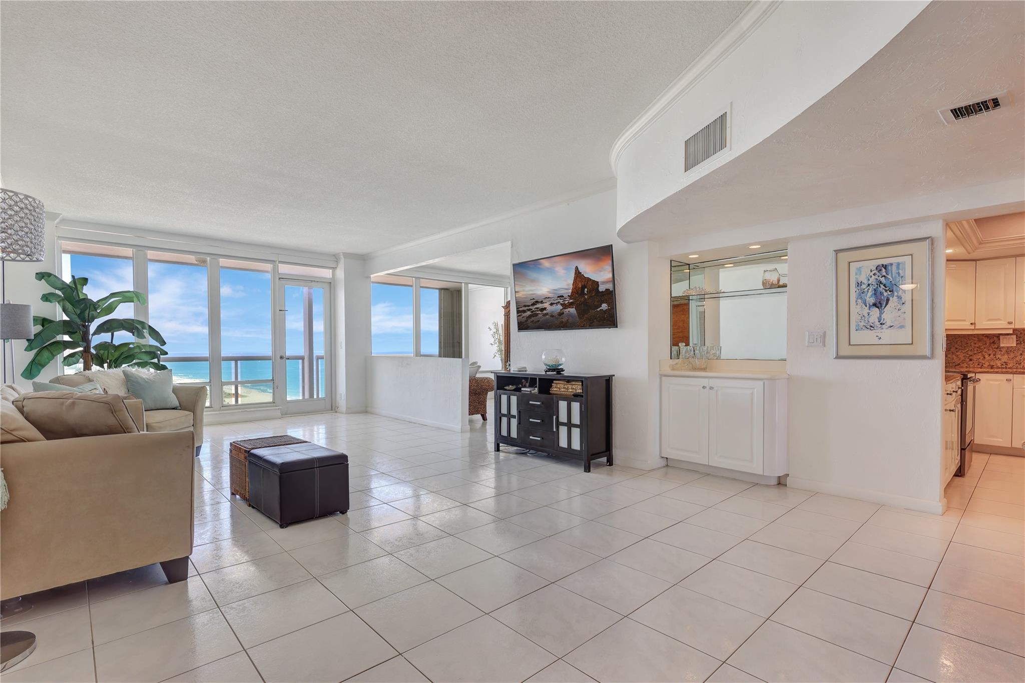 2100 S Ocean Ln 2509PH