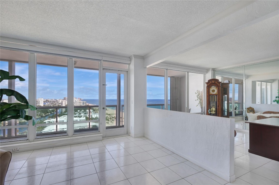 2100 S Ocean Lane 2509PH