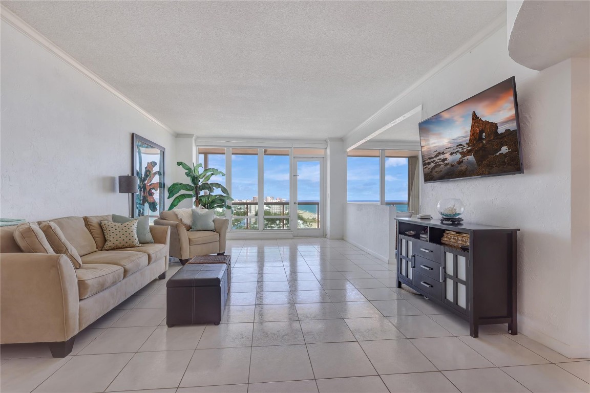 2100 S Ocean Lane 2509PH