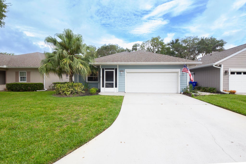 Photo of 401 Tamarind Place, Vero Beach, FL 32962 (MLS # B26079231)