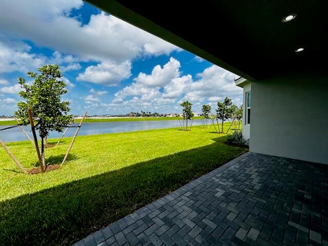 ORCHARDS OF WESTLAKE - Residential Lease