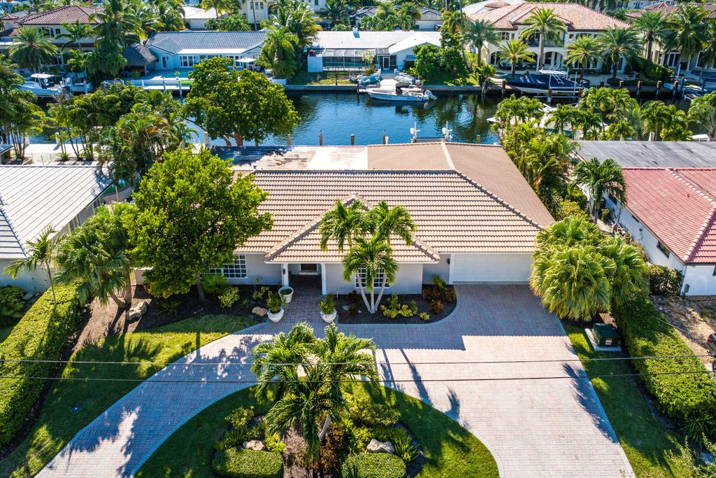 Photo of 3731 NE 29th AVE, Lighthouse Point, FL 33064 (MLS # B26031039)