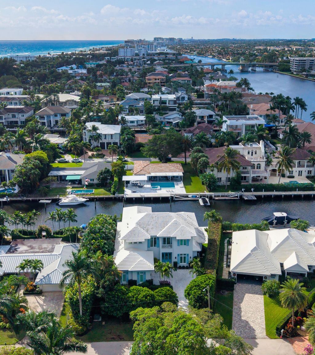 Photo of 1010 Poinsettia Road, Delray Beach, FL 33483 (MLS # B26015238)