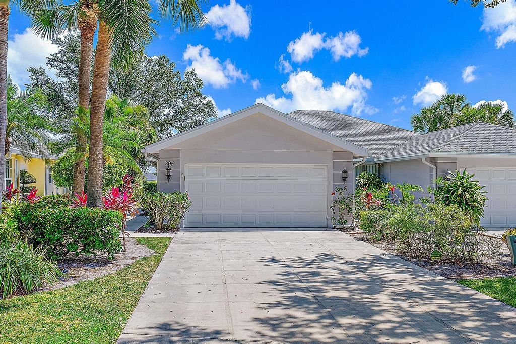 Photo of 205 Brier Circle, Jupiter, FL 33458 (MLS # R10986353)