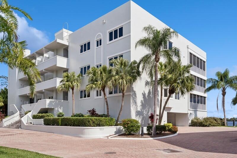 ADMIRALTY CONDO - Residential Lease