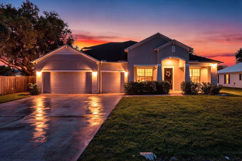 Photo of 2586 SE Victory Avenue, Port Saint Lucie, FL 34952 (MLS # R11166881)