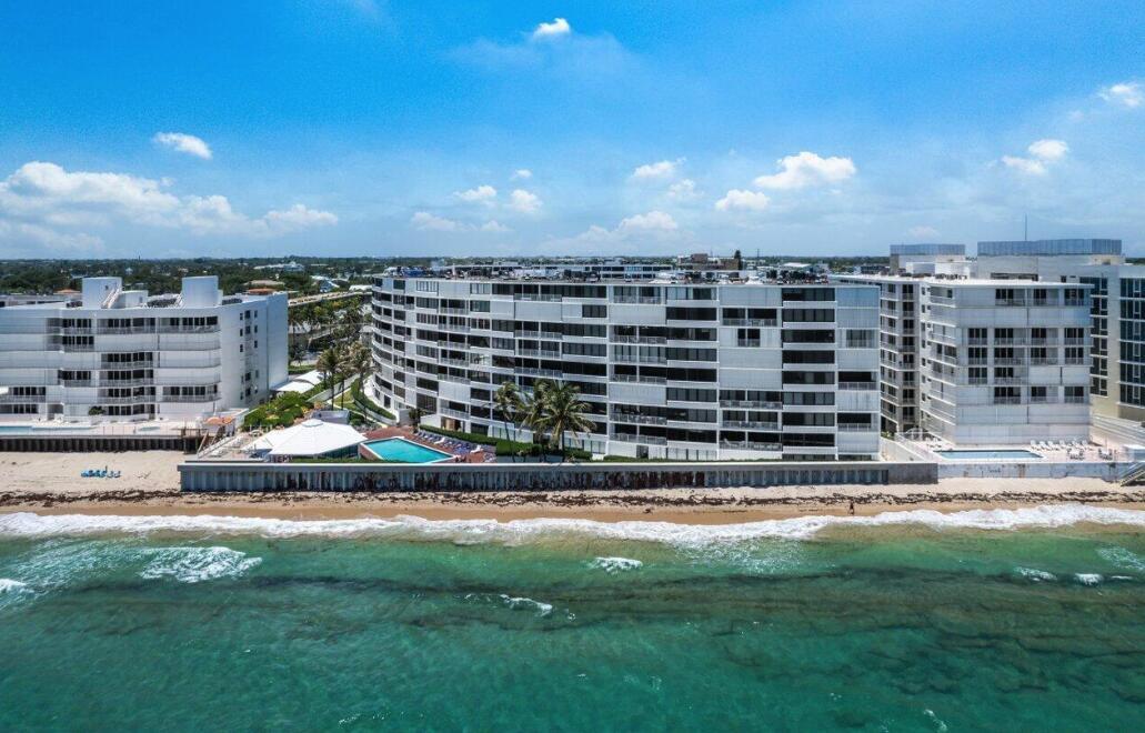 3590 S Ocean Boulevard 902