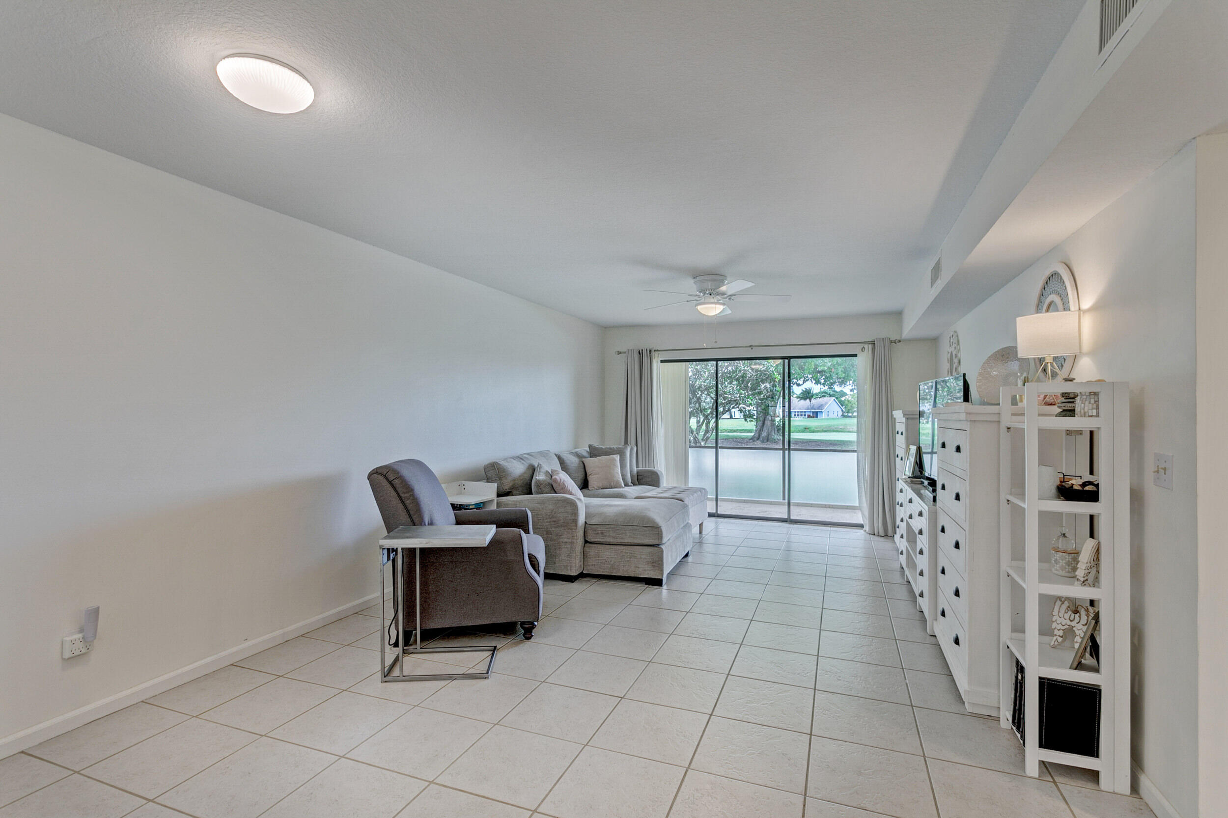 KEYSTONE CONDO - Residential