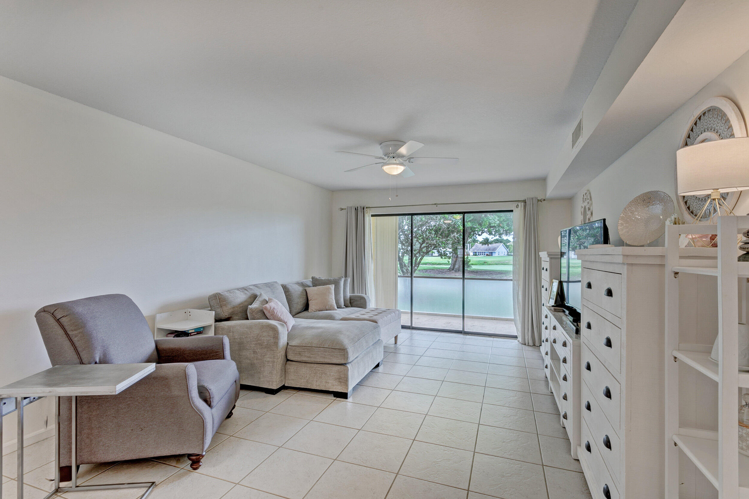 KEYSTONE CONDO - Residential