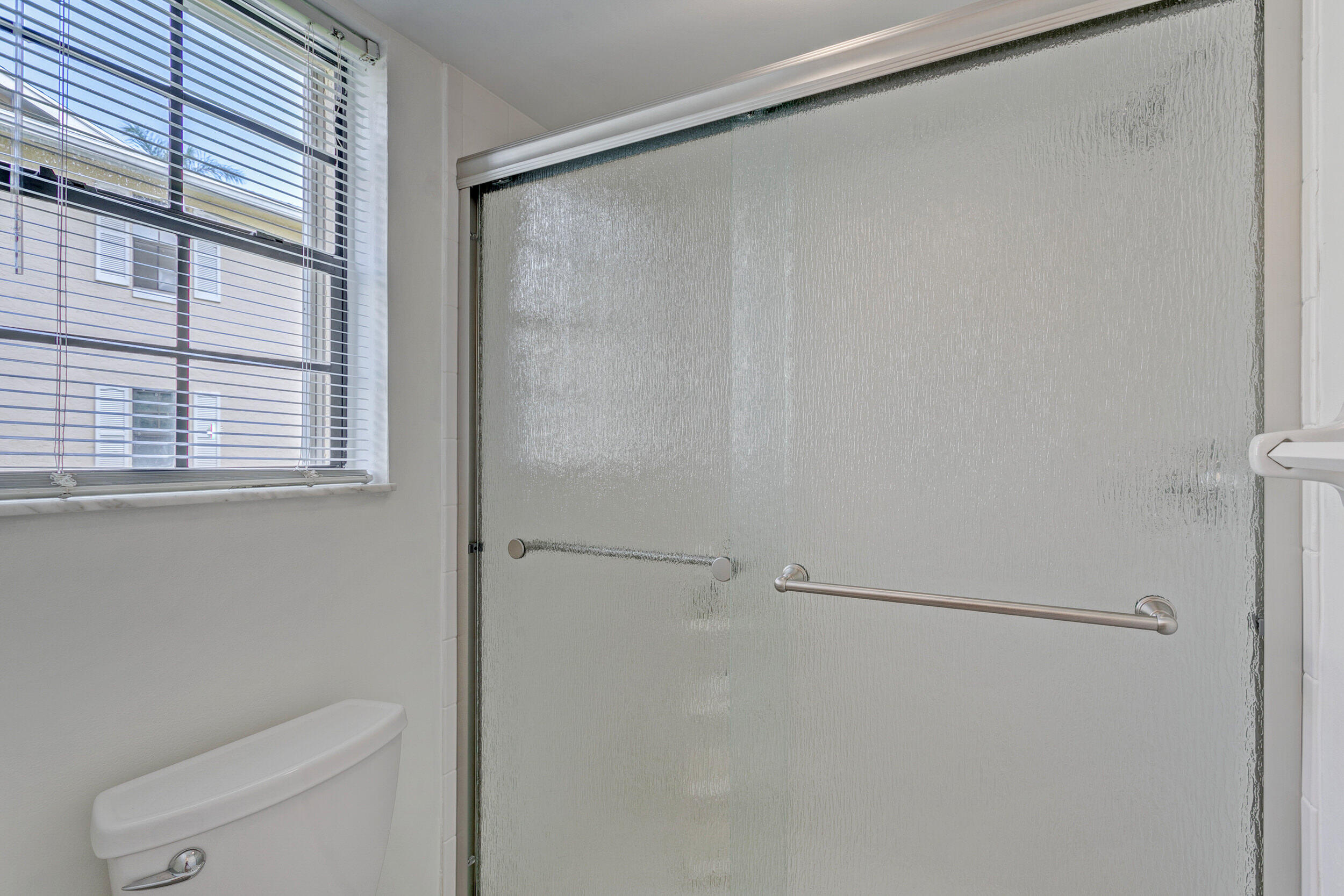 KEYSTONE CONDO - Residential