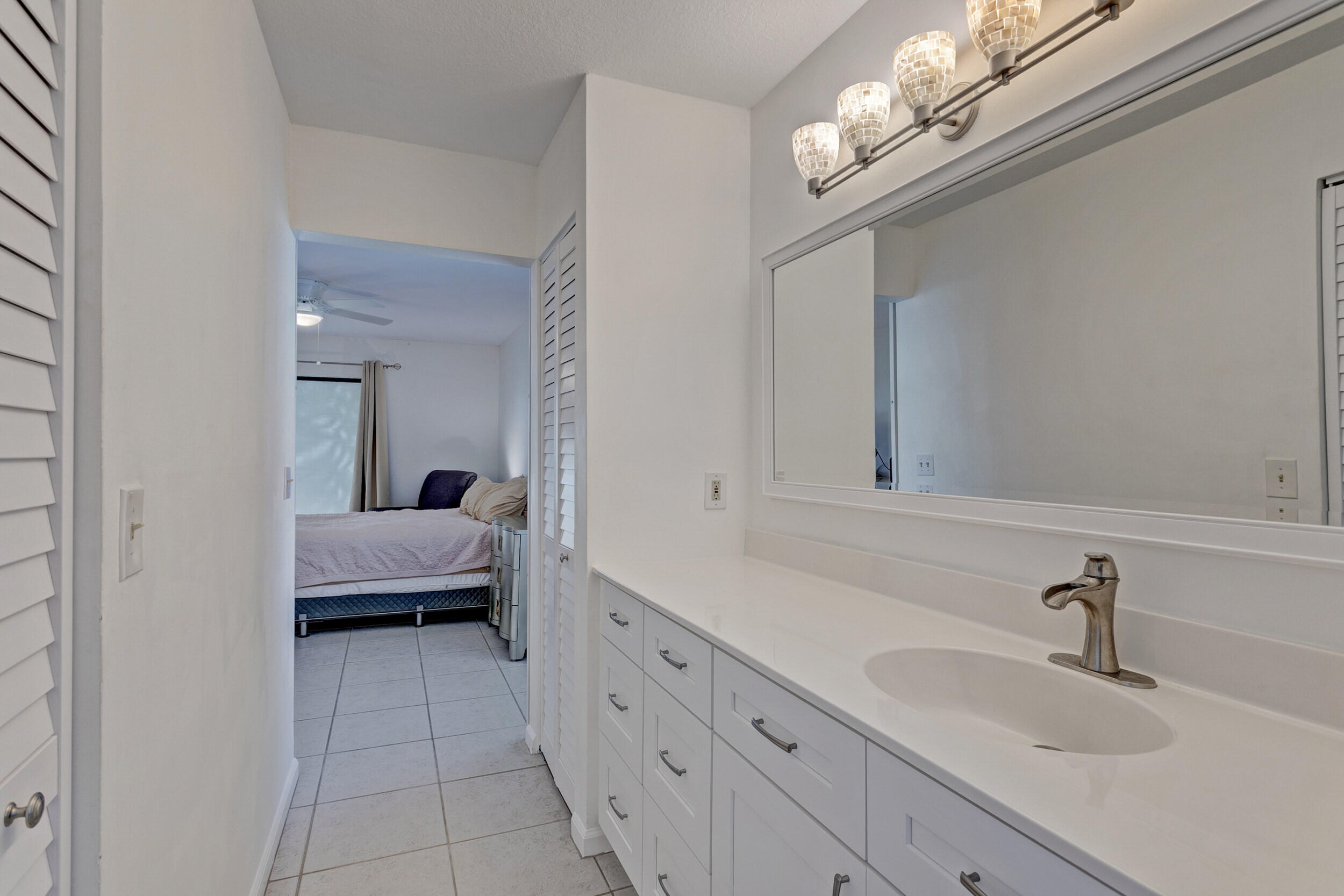 KEYSTONE CONDO - Residential