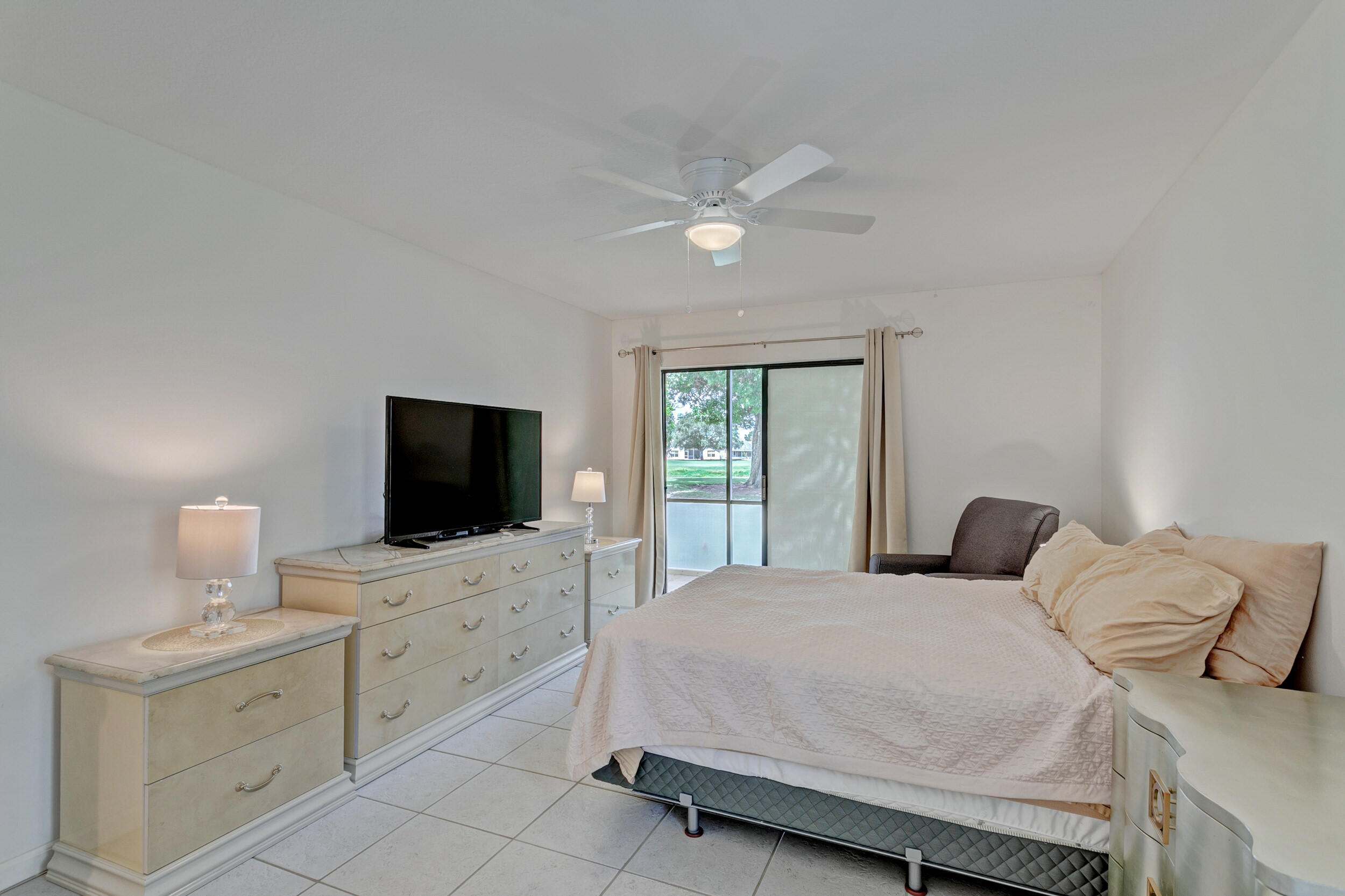 KEYSTONE CONDO - Residential