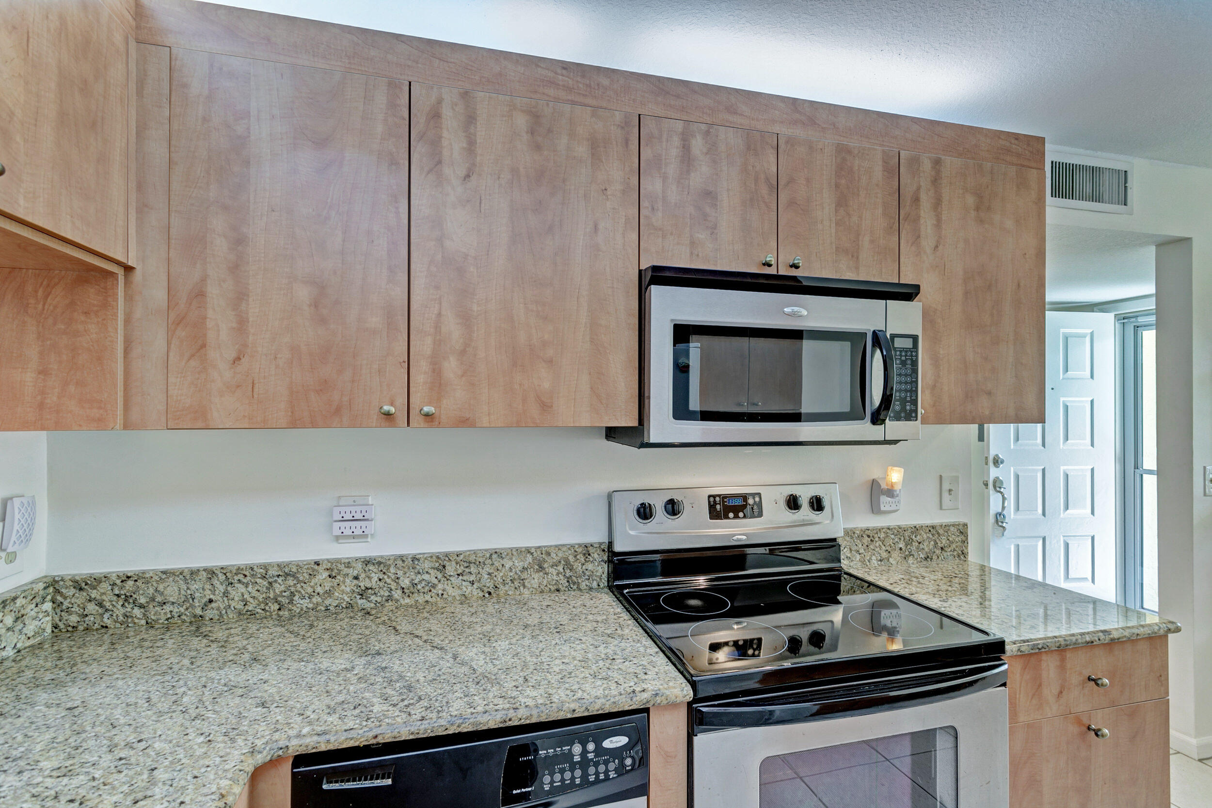 KEYSTONE CONDO - Residential