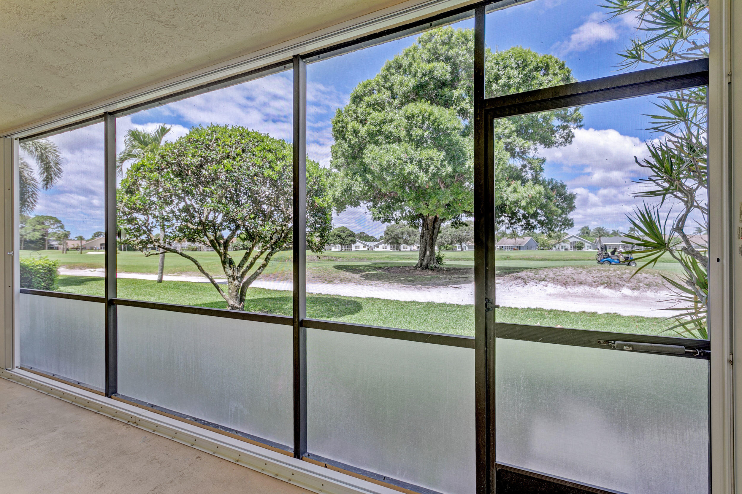 KEYSTONE CONDO - Residential