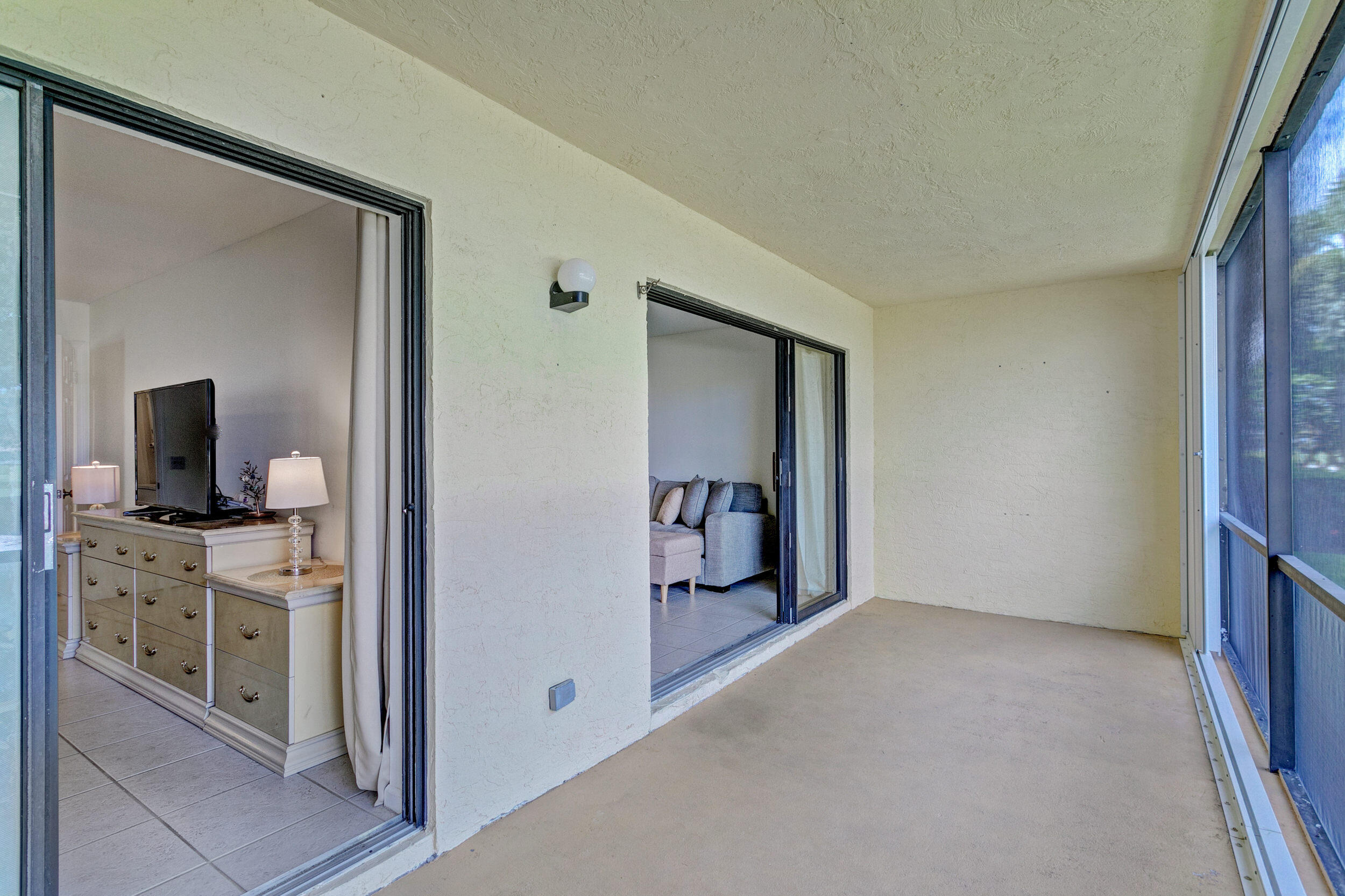 KEYSTONE CONDO - Residential