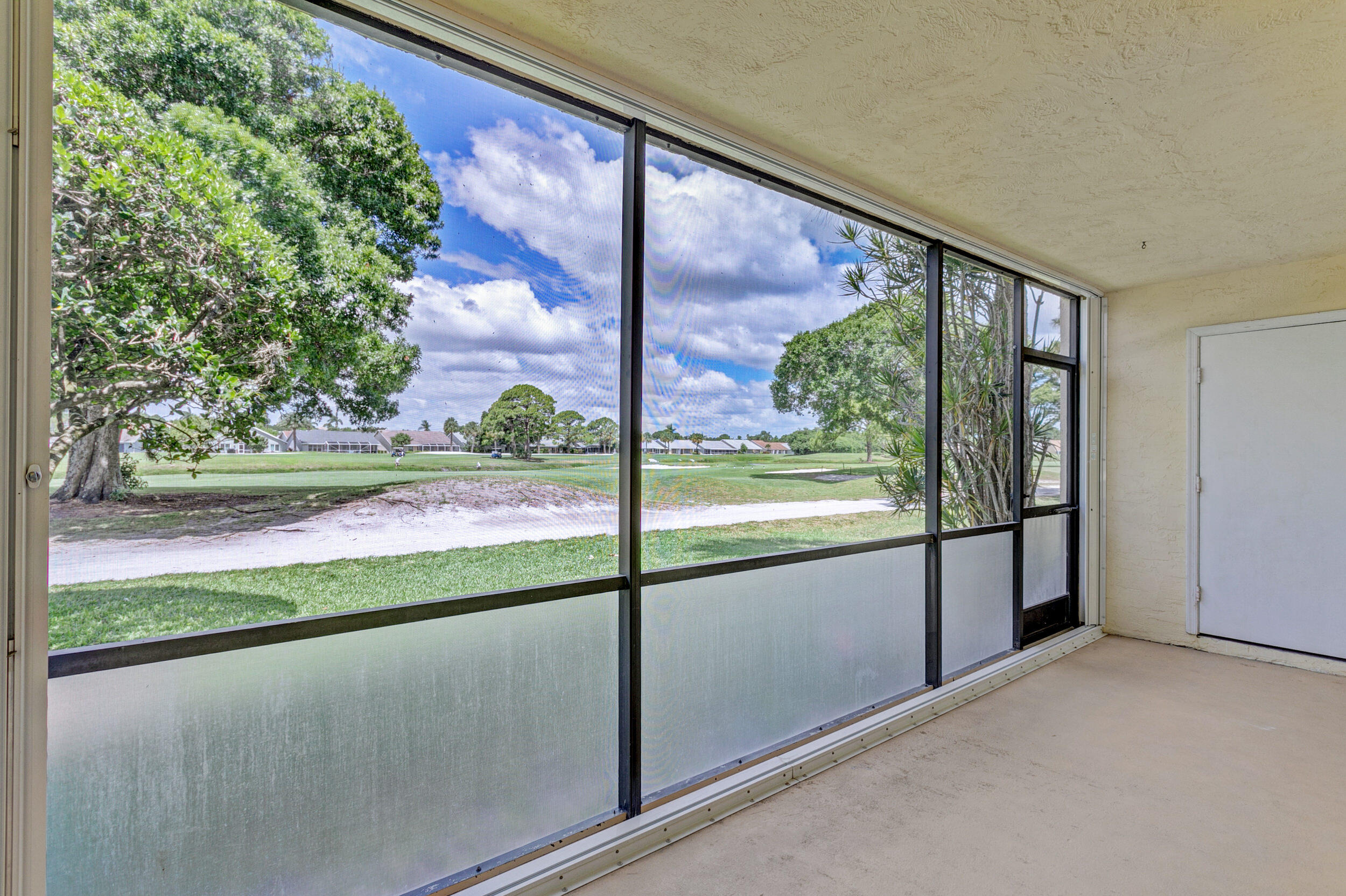 KEYSTONE CONDO - Residential