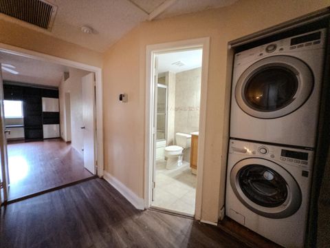 Tiny photo for 2011 E Discovery Cir Circle E, Deerfield Beach, FL 33442 (MLS # B26036523)
