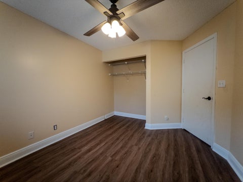 Tiny photo for 2011 E Discovery Cir Circle E, Deerfield Beach, FL 33442 (MLS # B26036523)