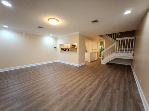 Tiny photo for 2011 E Discovery Cir Circle E, Deerfield Beach, FL 33442 (MLS # B26036523)