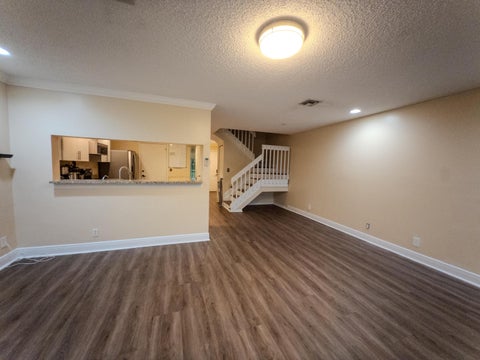 Tiny photo for 2011 E Discovery Cir Circle E, Deerfield Beach, FL 33442 (MLS # B26036523)