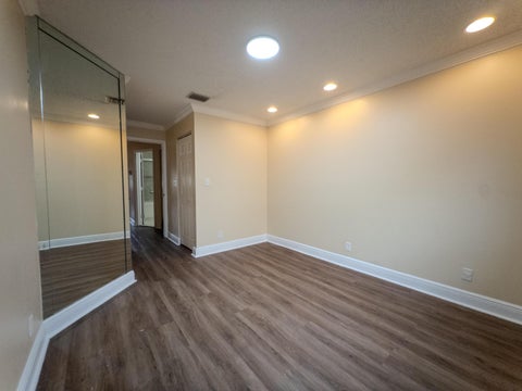 Tiny photo for 2011 E Discovery Cir Circle E, Deerfield Beach, FL 33442 (MLS # B26036523)
