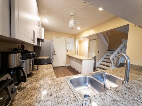 Tiny photo for 2011 E Discovery Cir Circle E, Deerfield Beach, FL 33442 (MLS # B26036523)