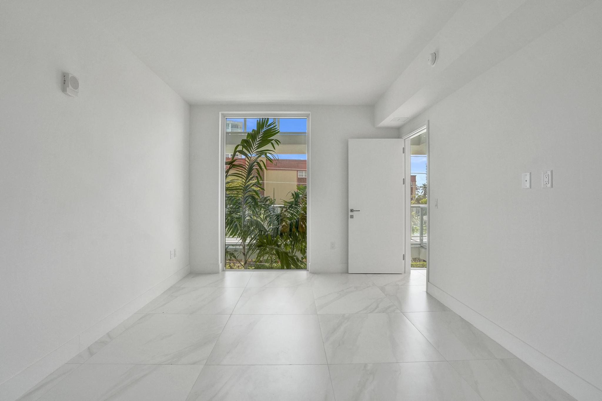 Pompano Beach, Florida, 33062, United States, 2 Bedrooms Bedrooms, ,2 BathroomsBathrooms,Residential,Active,2038110