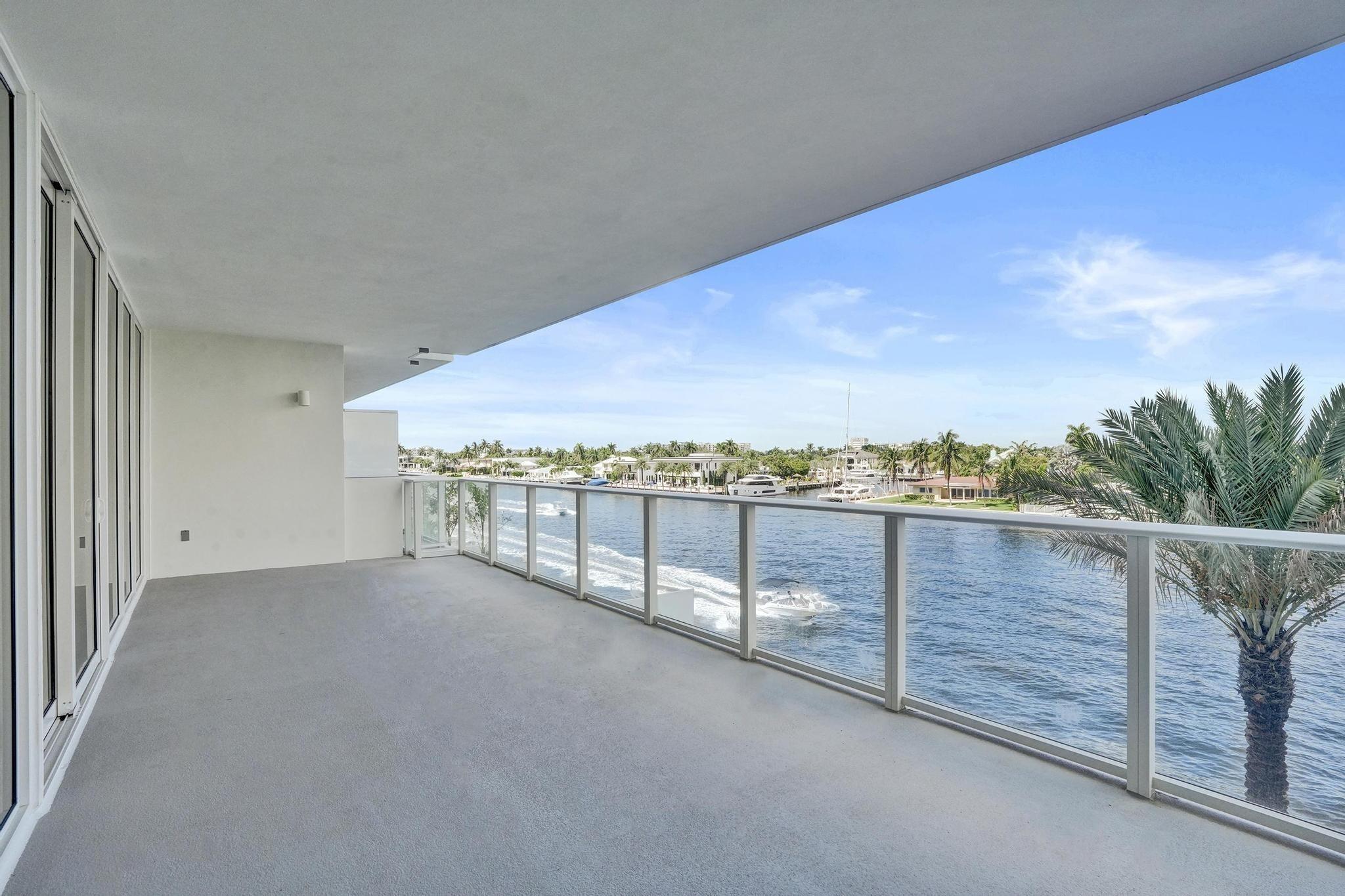 Pompano Beach, Florida, 33062, United States, 2 Bedrooms Bedrooms, ,2 BathroomsBathrooms,Residential,Active,2038110