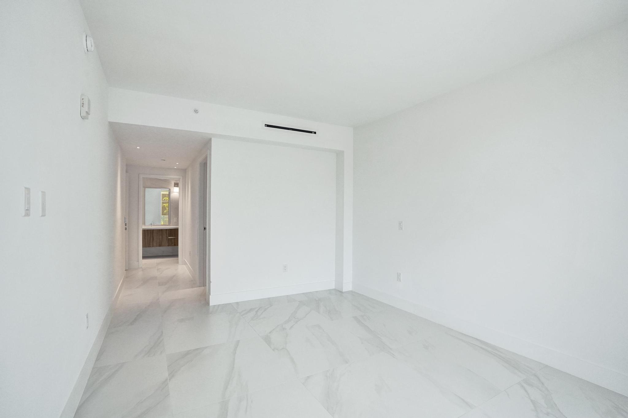 Pompano Beach, Florida, 33062, United States, 2 Bedrooms Bedrooms, ,2 BathroomsBathrooms,Residential,Active,2038110