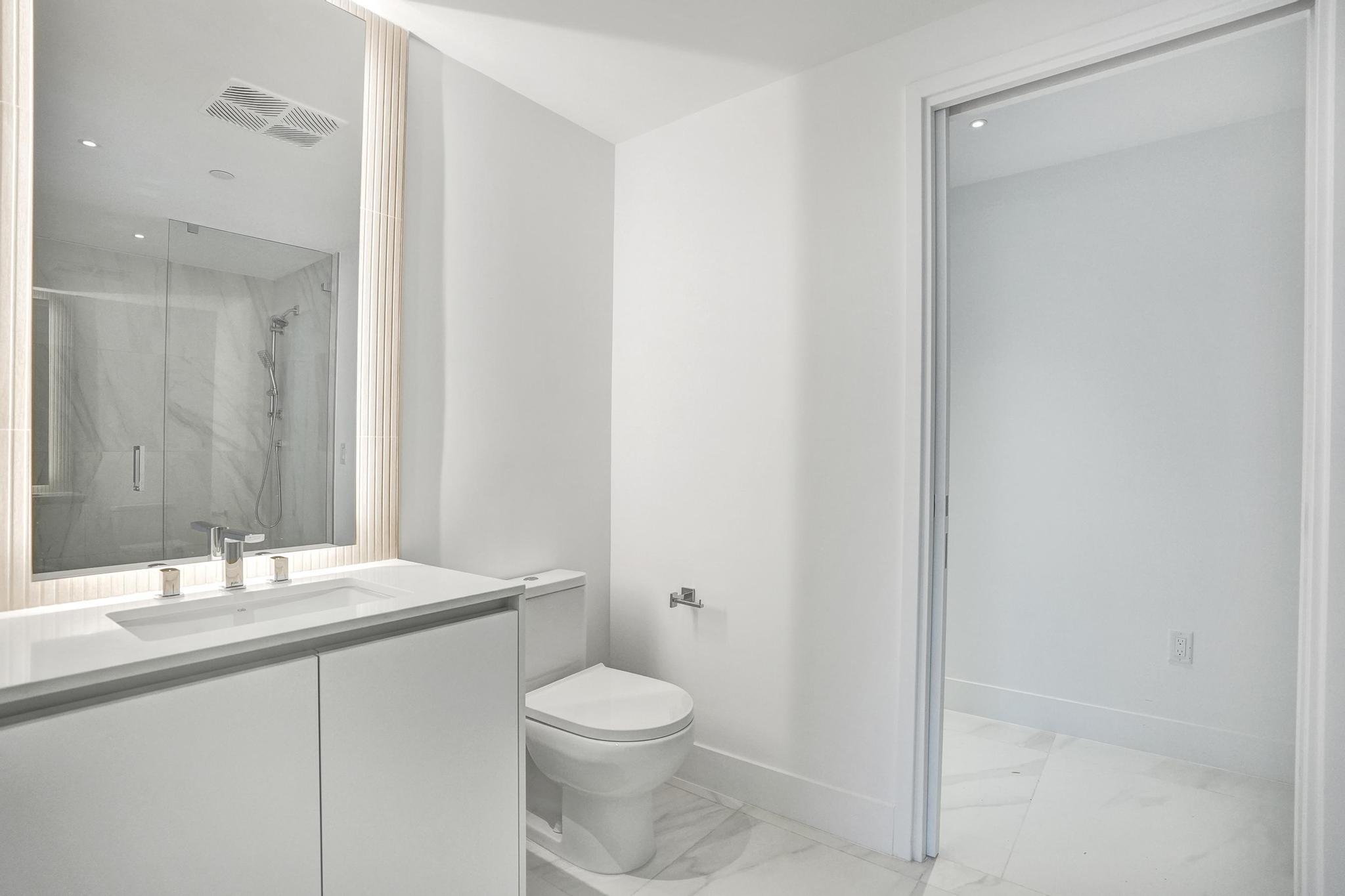 Pompano Beach, Florida, 33062, United States, 2 Bedrooms Bedrooms, ,2 BathroomsBathrooms,Residential,Active,2038110