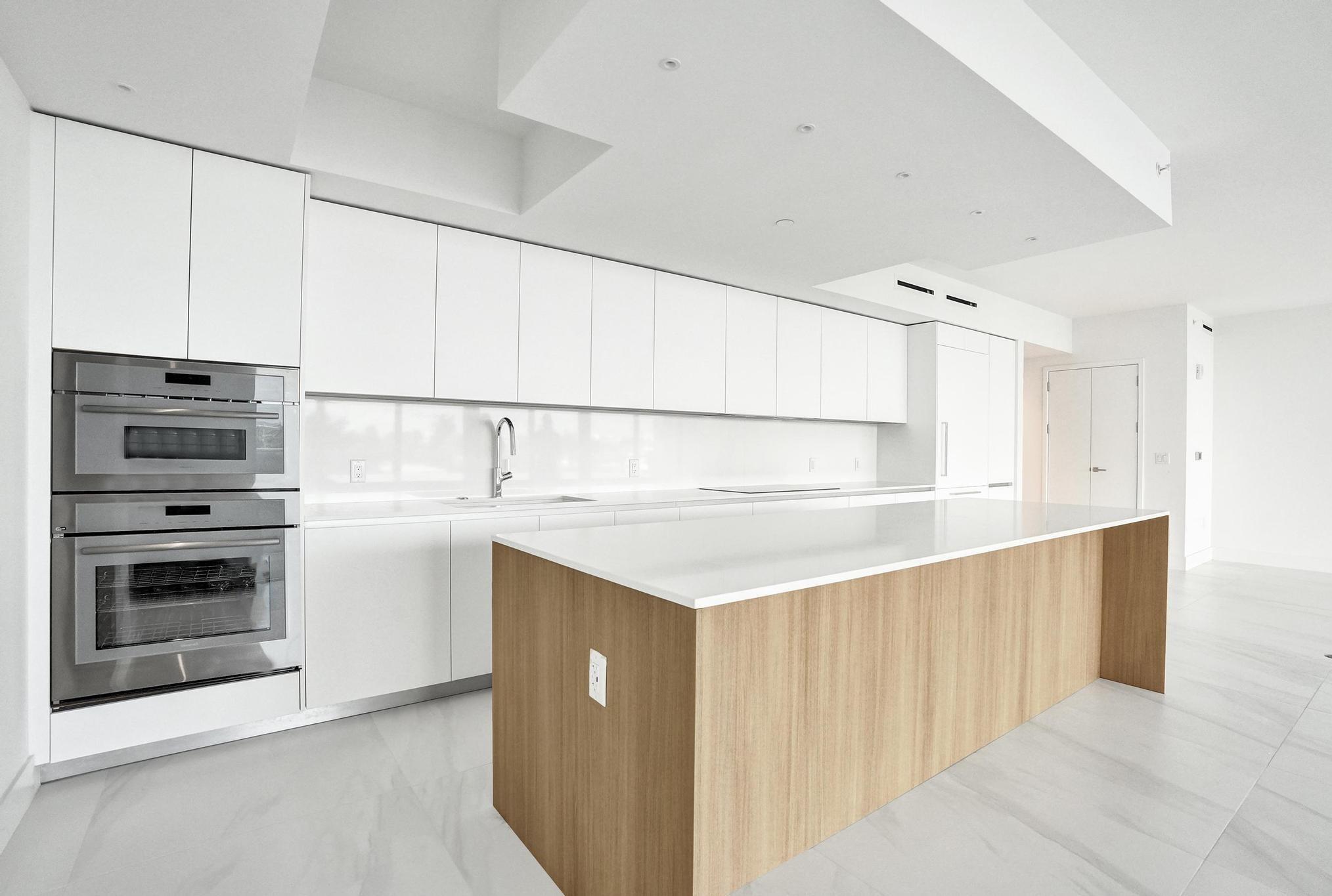 Pompano Beach, Florida, 33062, United States, 2 Bedrooms Bedrooms, ,2 BathroomsBathrooms,Residential,Active,2038110