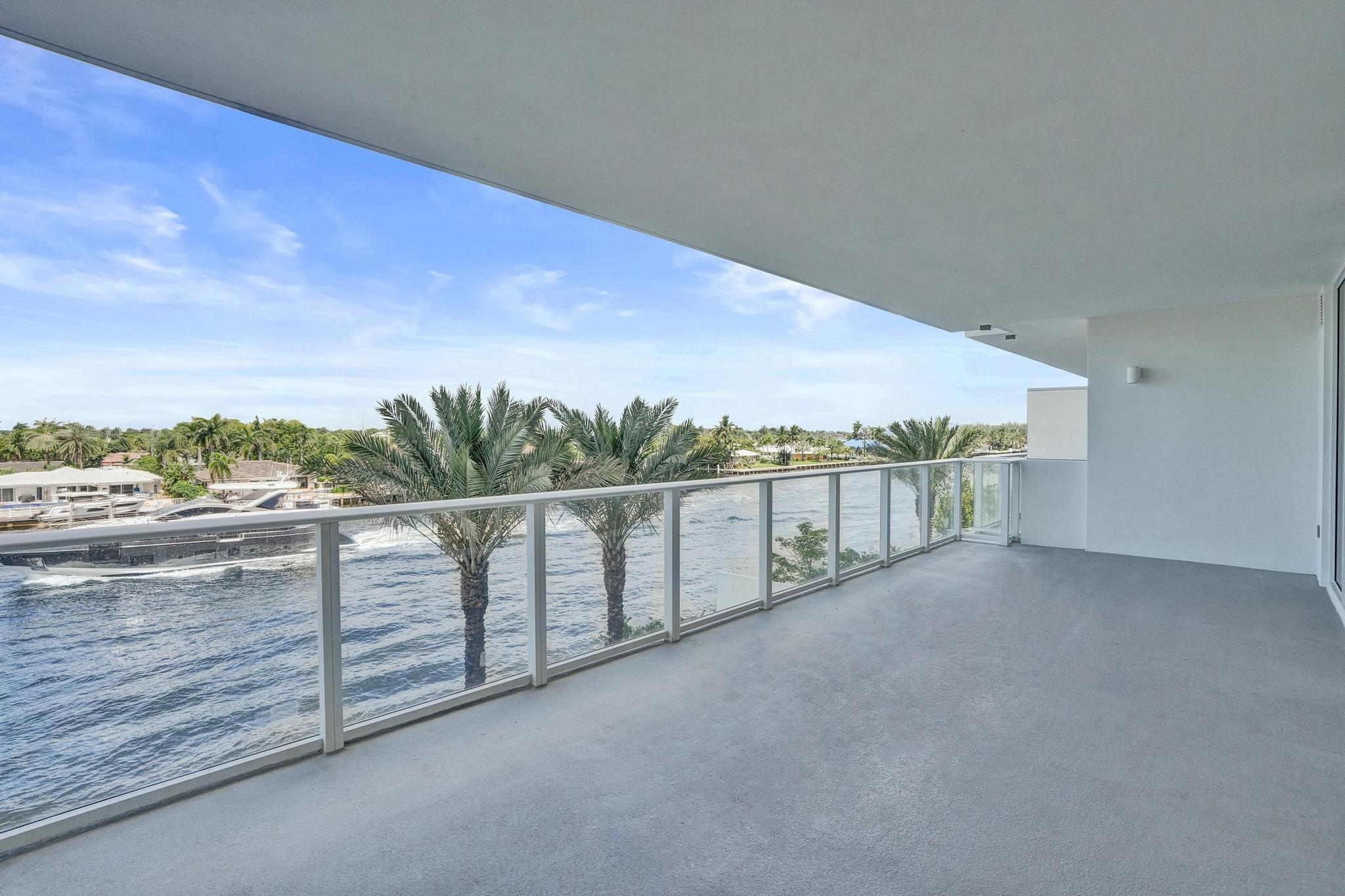 Pompano Beach, Florida, 33062, United States, 2 Bedrooms Bedrooms, ,2 BathroomsBathrooms,Residential,Active,2038110