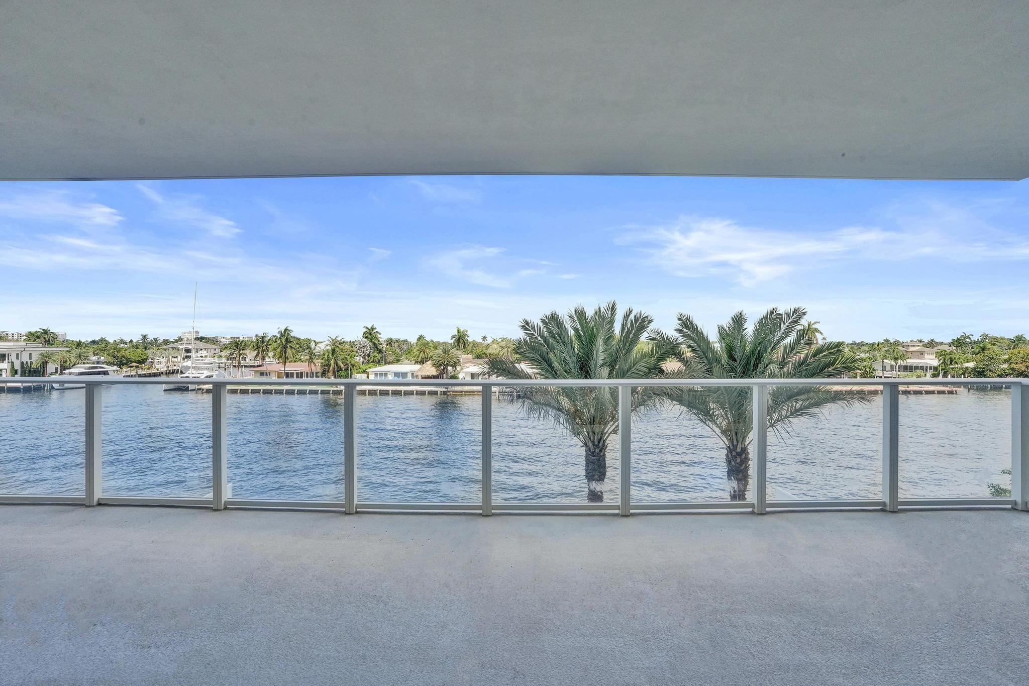 Pompano Beach, Florida, 33062, United States, 2 Bedrooms Bedrooms, ,2 BathroomsBathrooms,Residential,Active,2038110