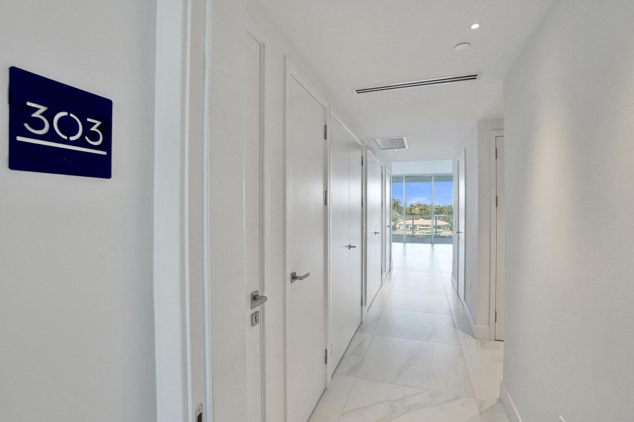 Pompano Beach, Florida, 33062, United States, 2 Bedrooms Bedrooms, ,2 BathroomsBathrooms,Residential,Active,2038110