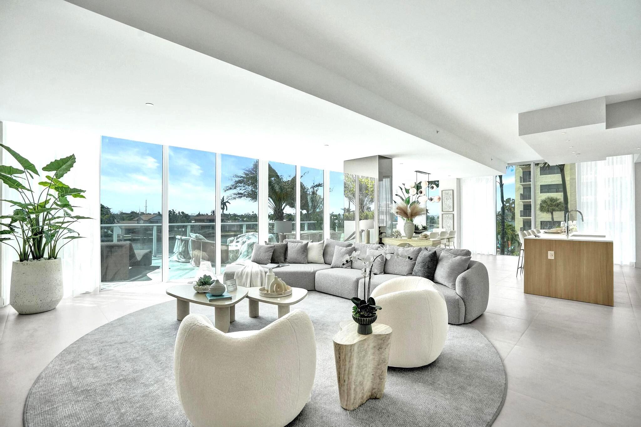 Entourage in the Sun - Residential