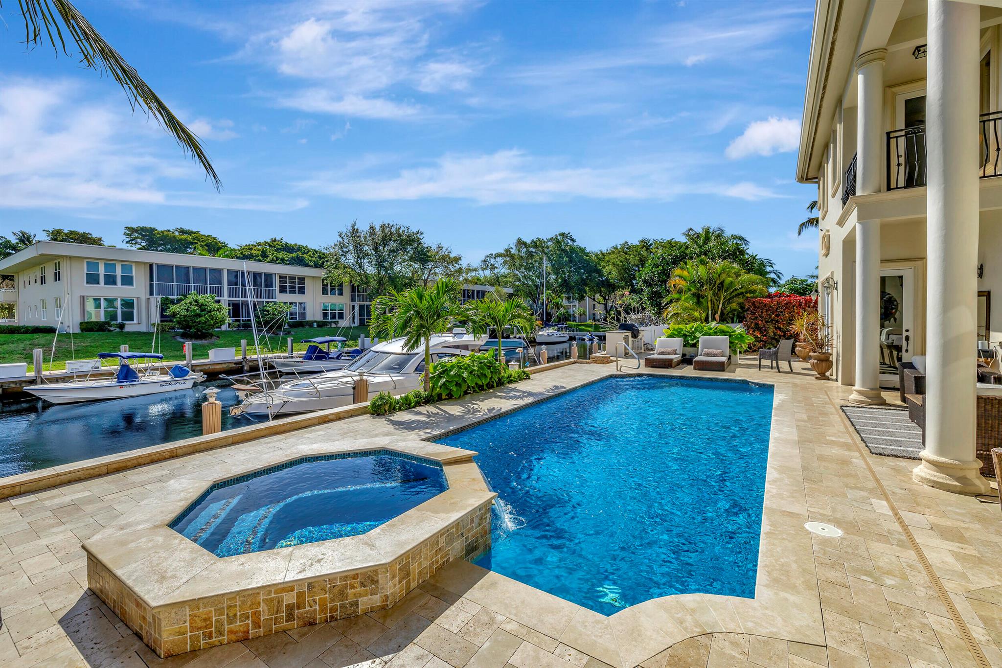 Corol key villas - Residential