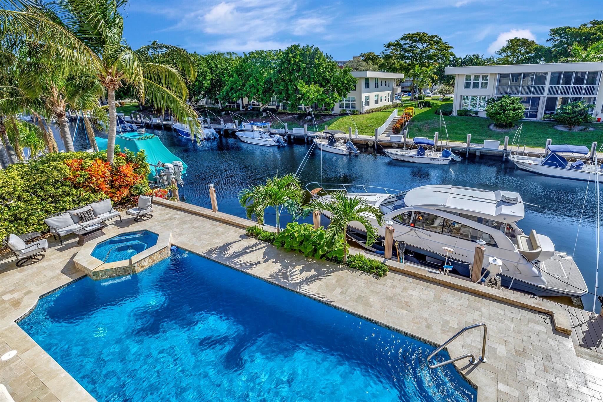 Corol key villas - Residential