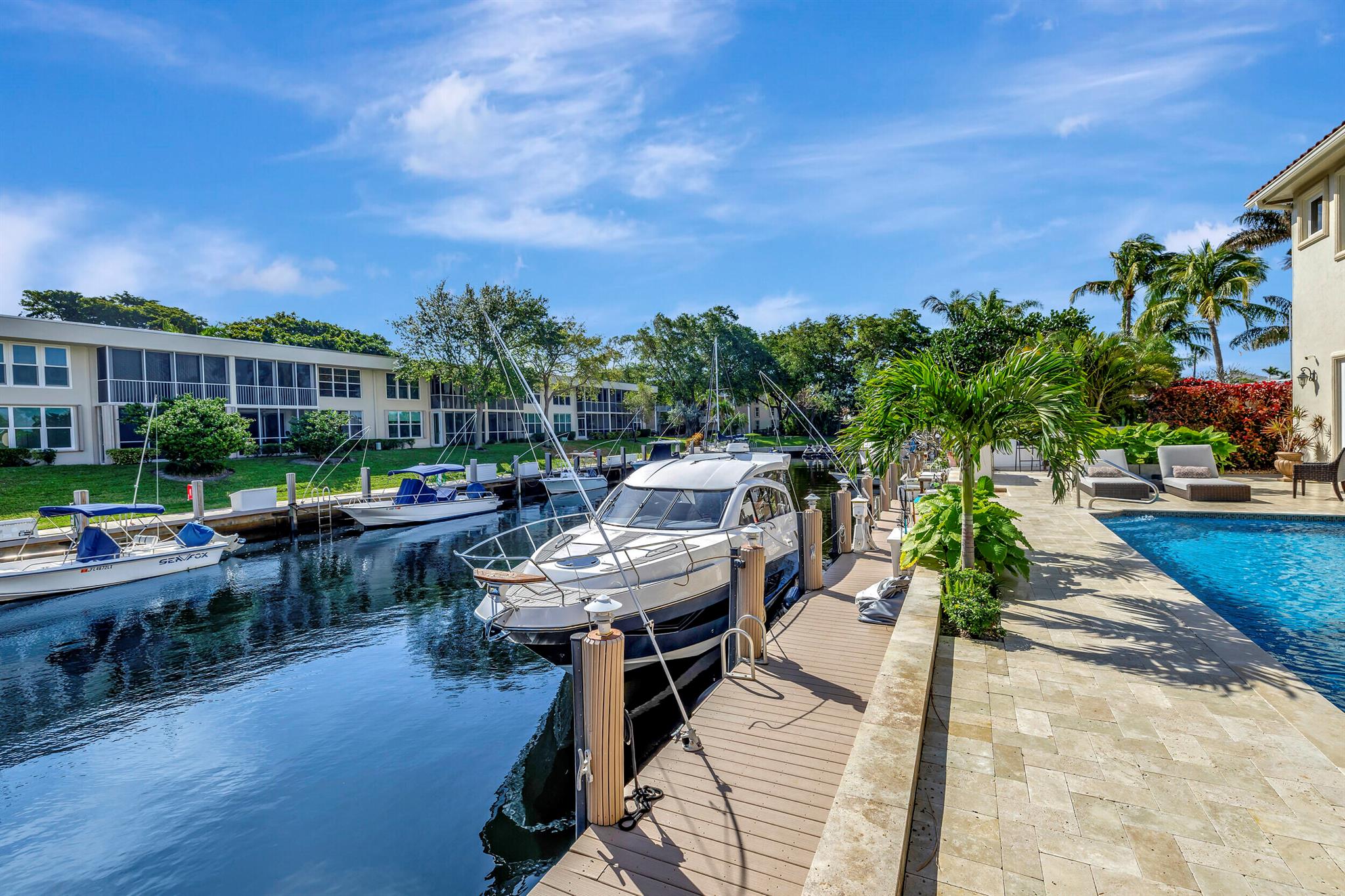 Corol key villas - Residential