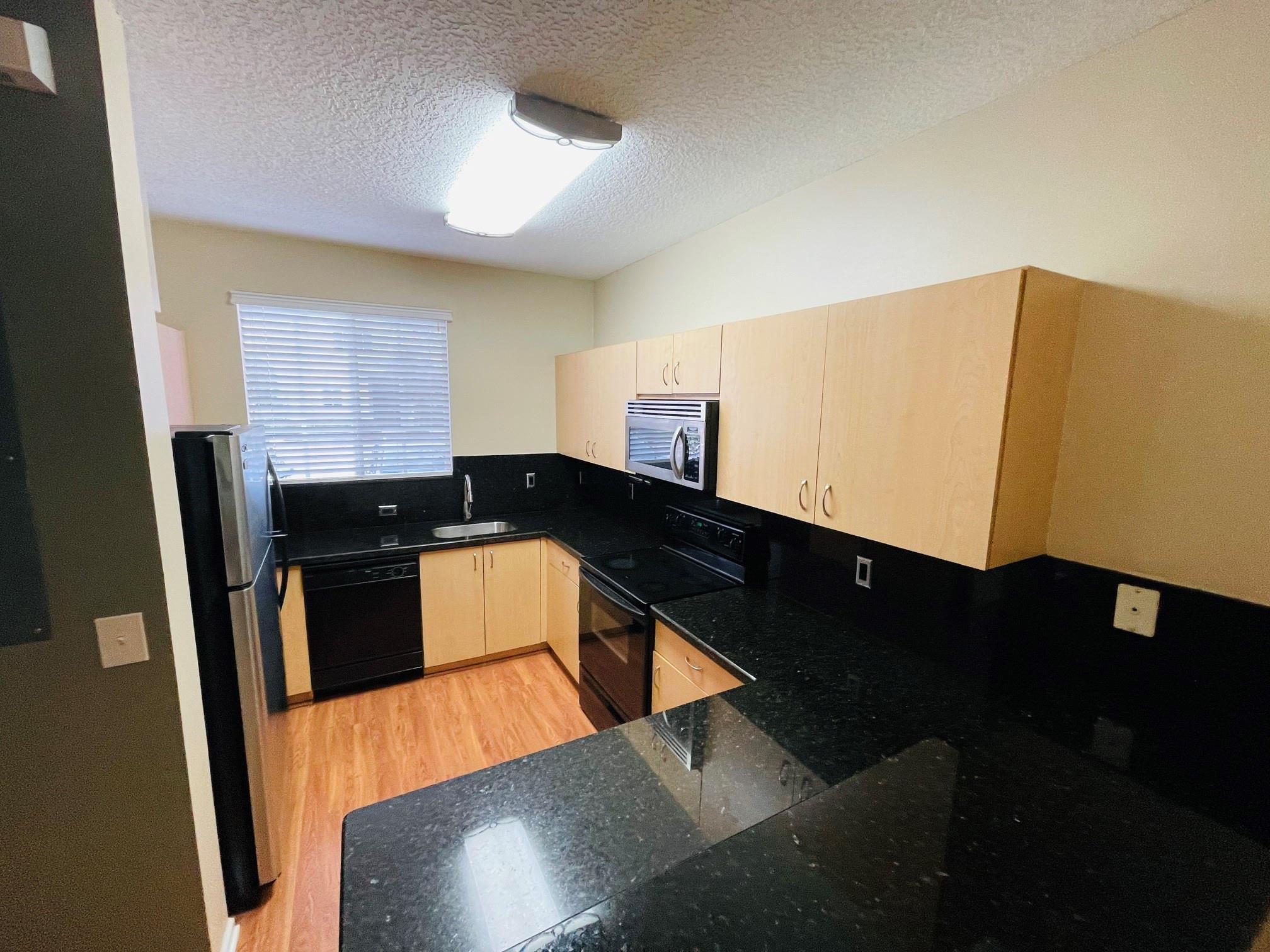 Sawgrass Exchange 165-2 B - Residential Lease