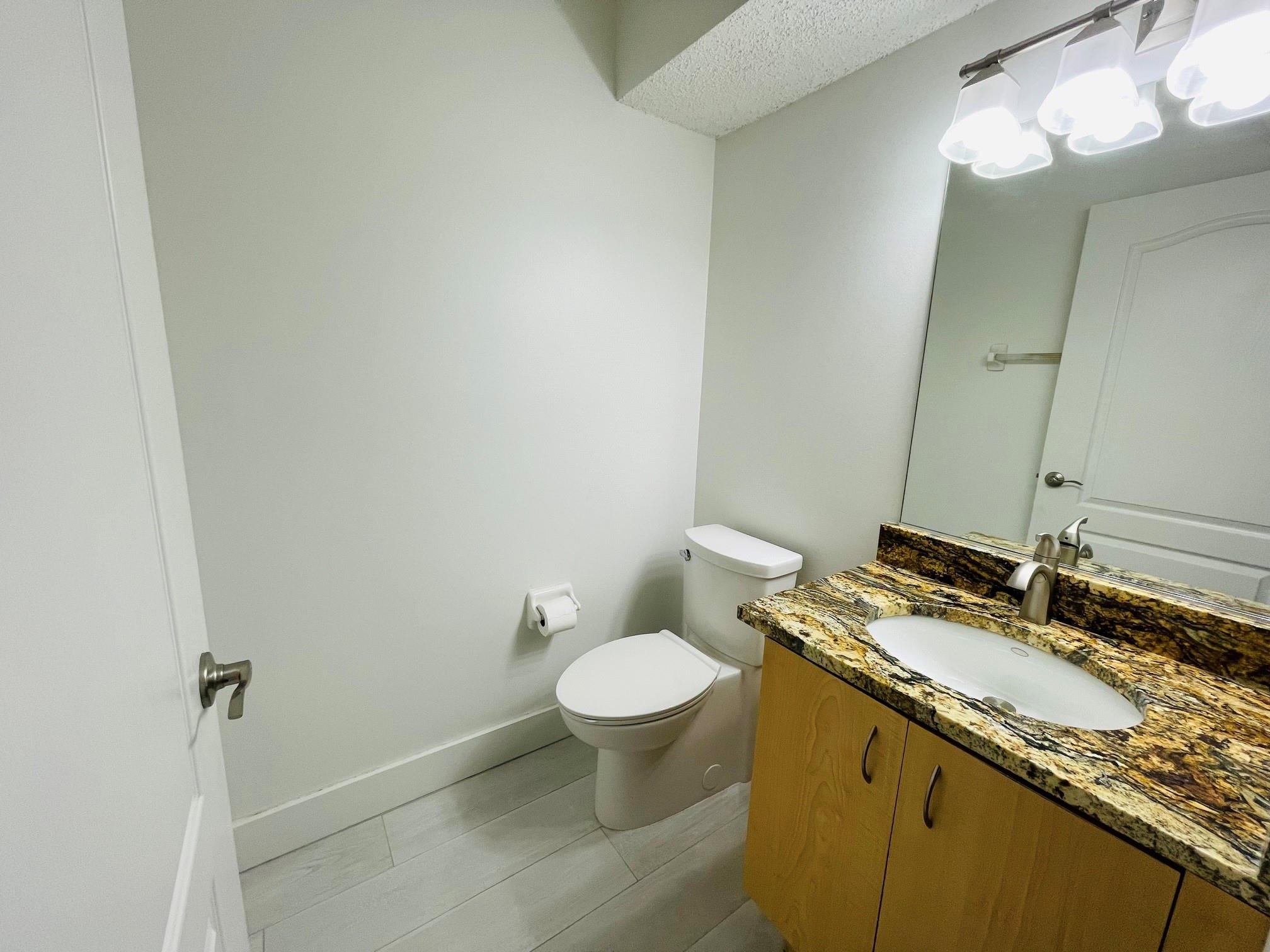 Sawgrass Exchange 165-2 B - Residential Lease